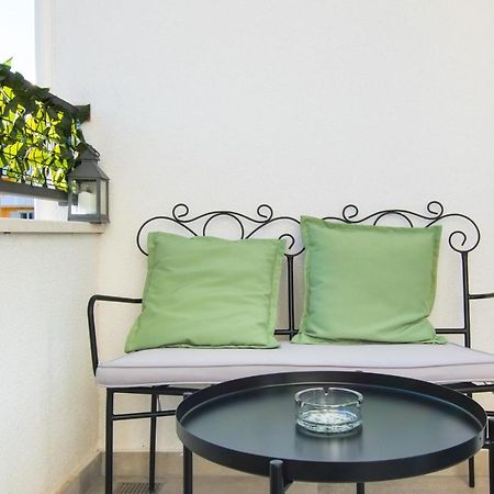 4 * Apartment Sunset Close To The Sea คาชเตลา ภายนอก รูปภาพ