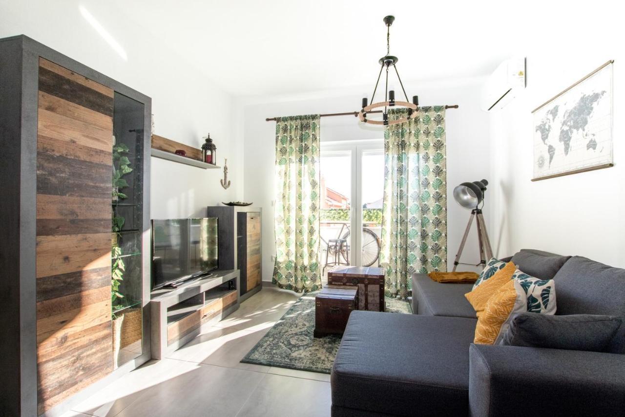 4 * Apartment Sunset Close To The Sea คาชเตลา ภายนอก รูปภาพ