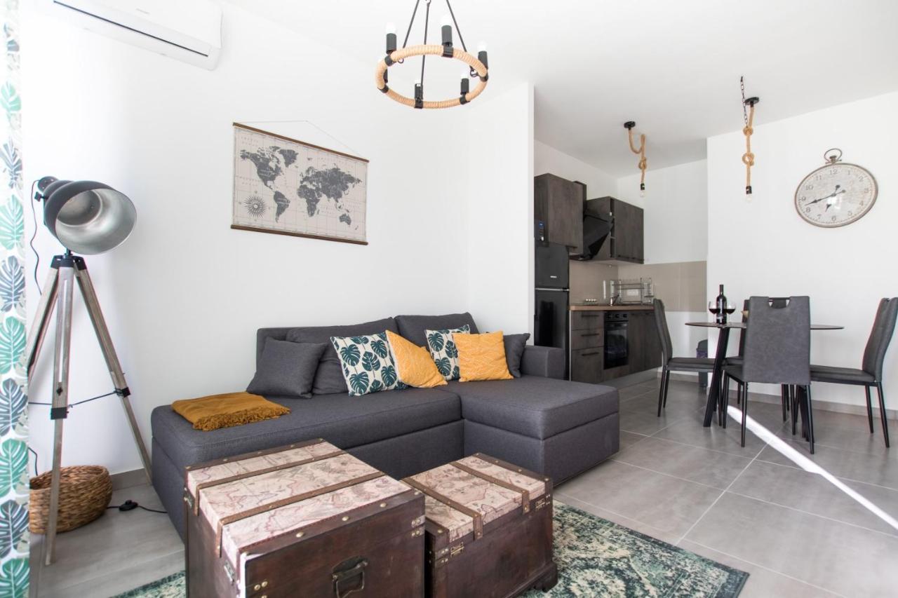4 * Apartment Sunset Close To The Sea คาชเตลา ภายนอก รูปภาพ